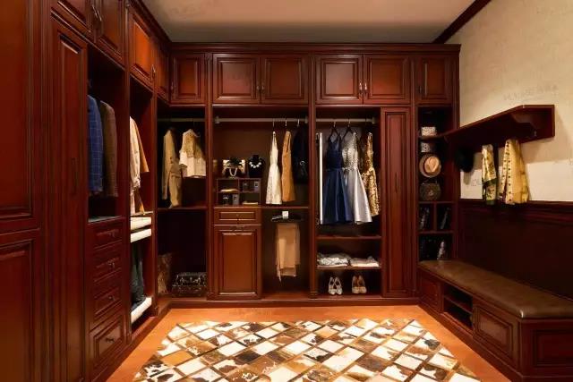 衣帽間這樣設(shè)計(jì), 有沒有打動(dòng)你的心！