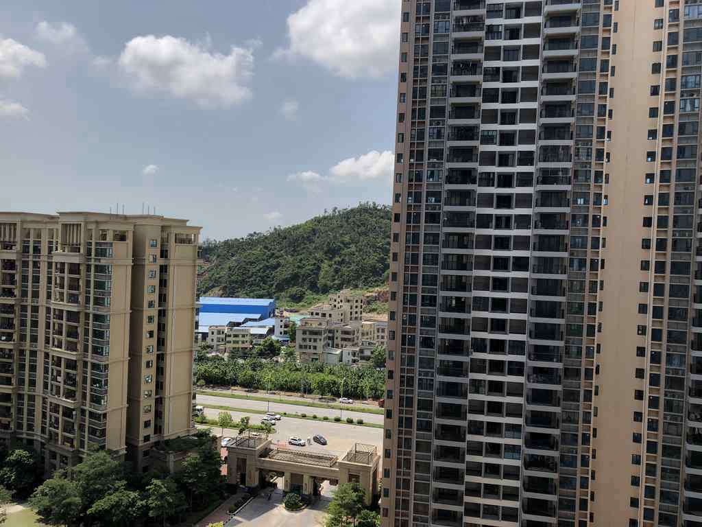 紅土地裝飾恭祝中澳春城業(yè)主雅居開(kāi)工大吉！