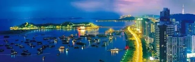 沸騰了，今天起你們可以直接入戶珠海，珠海歡迎你！