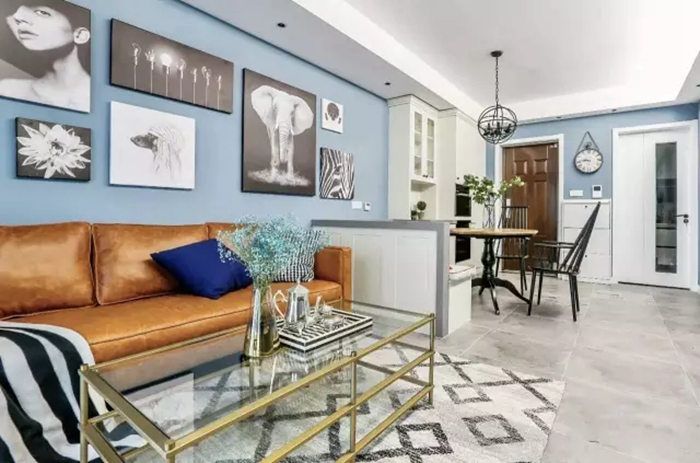 90平米小戶型裝修除了卡座餐廳還有超大飄窗，竟有隱藏式衣帽間設(shè)計(jì)！