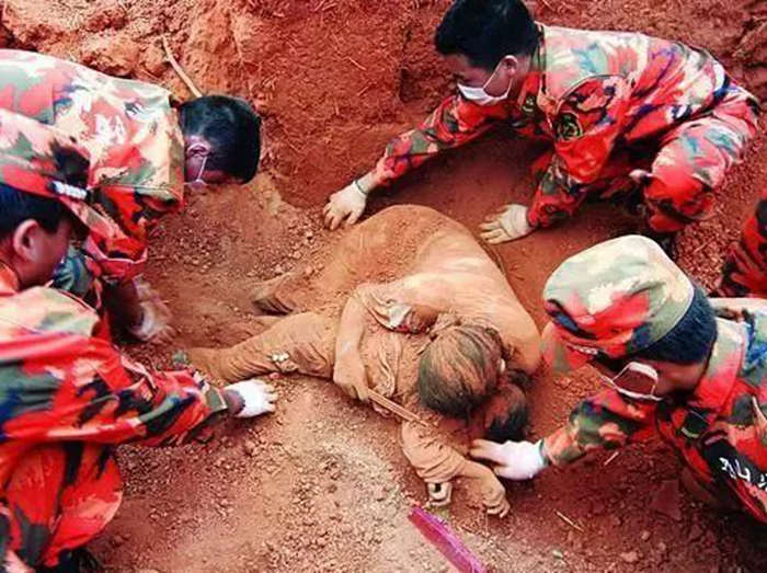 珠海紅土地裝修活動(dòng)，感恩節(jié)互動(dòng)有禮。這一刻，你最想@誰(shuí)?