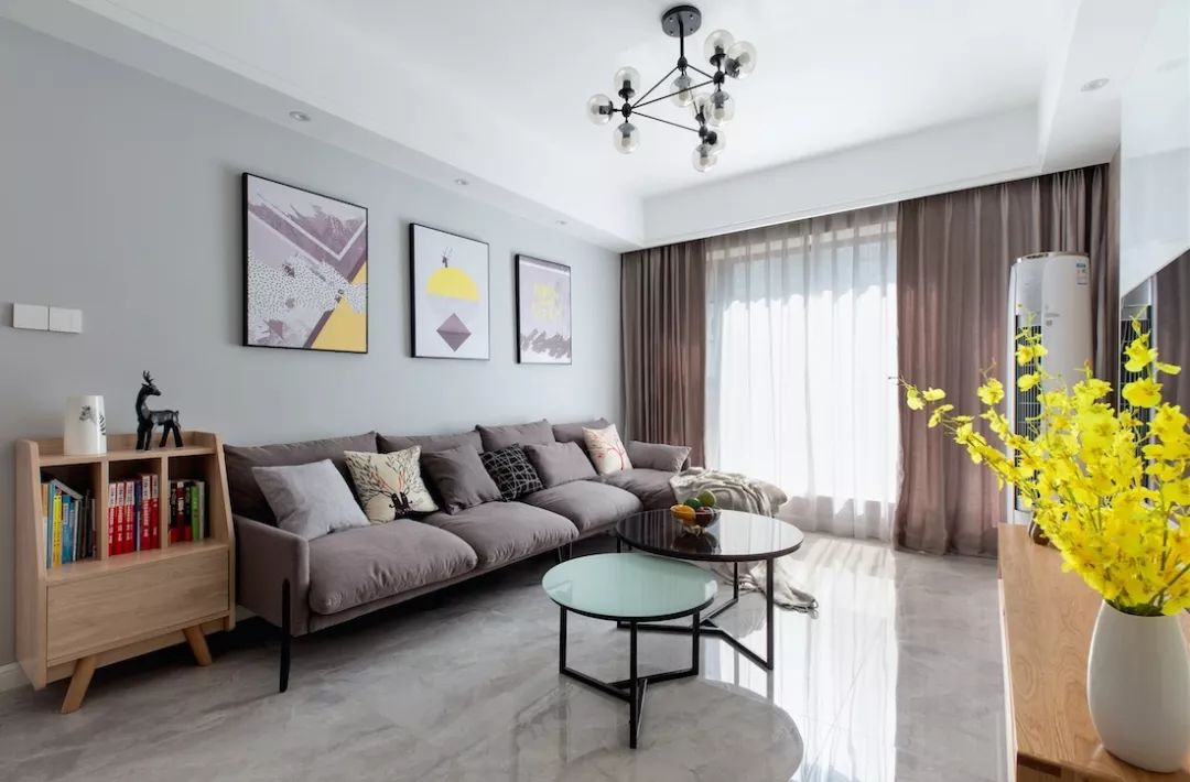 家居達(dá)人教你4種布置沙發(fā)攻略，讓客廳空間釋放一倍！