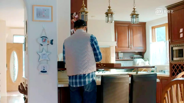 看《都挺好》，收獲都挺好的家，有老人居住，你不得不注重的裝修問題！