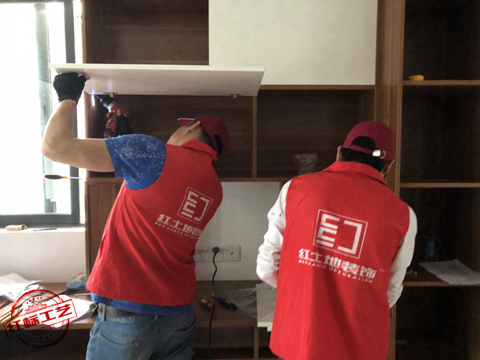 在珠?；啬咸煅b修，應(yīng)該注意什么？