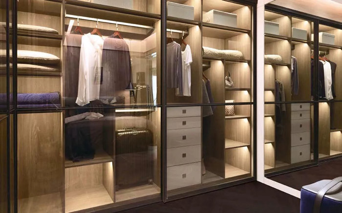 紅土地裝飾三八婦女節(jié)特輯，每個女神必備，超省空間的衣帽間攻略！