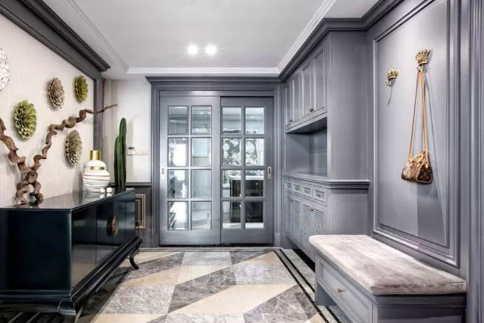 居家風(fēng)水攻略，進(jìn)門玄關(guān)裝修風(fēng)水設(shè)計，讓玄關(guān)空間好用不浪費！