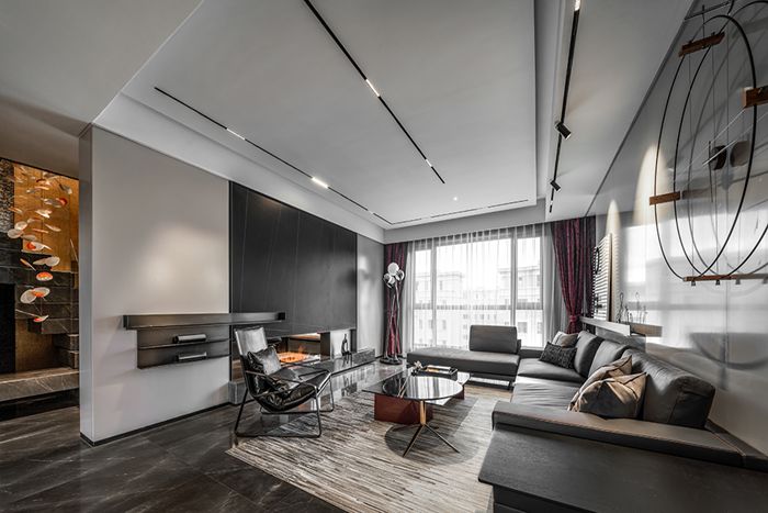 珠海氣質(zhì)高級黑裝修案例，簡約時尚、格調(diào)十足！