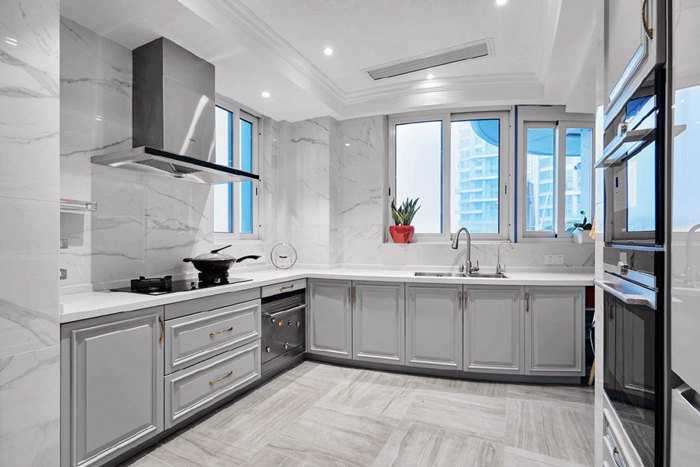 珠海舊房改造中廚房翻新注意事項(xiàng)，一起來看看。
